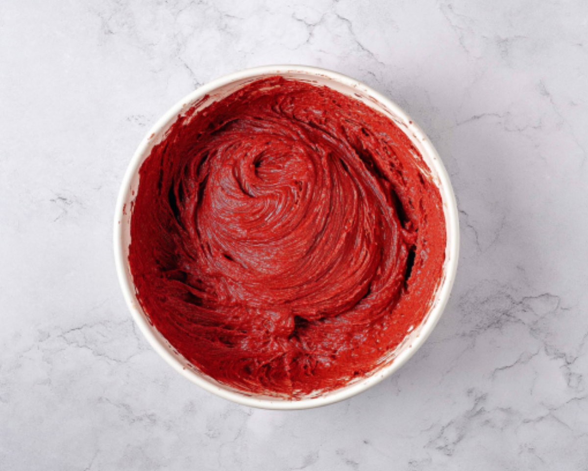 Mixed red velvet dough
