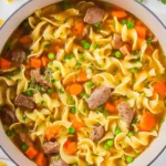 Soupe de boeuf aux nouilles et légumes