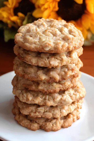 Coconut sunflower cookie stack