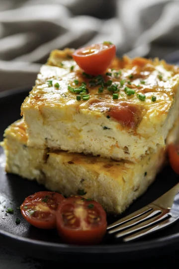 Cheesy breakfast casserole squares