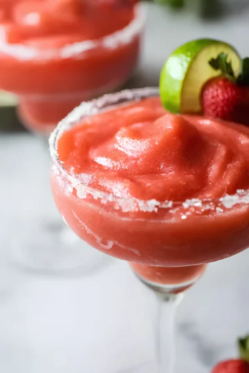 Frozen strawberry margarita