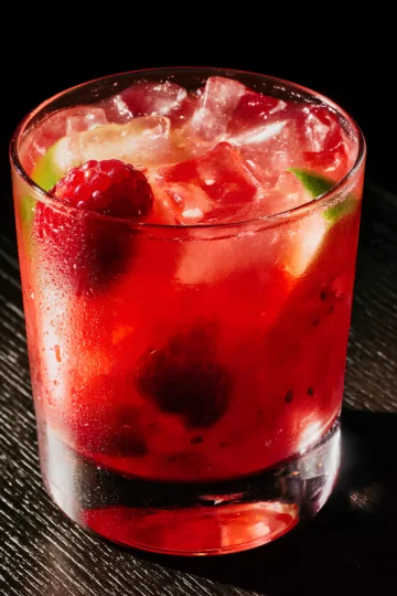Raspberry Caipirinha glacée