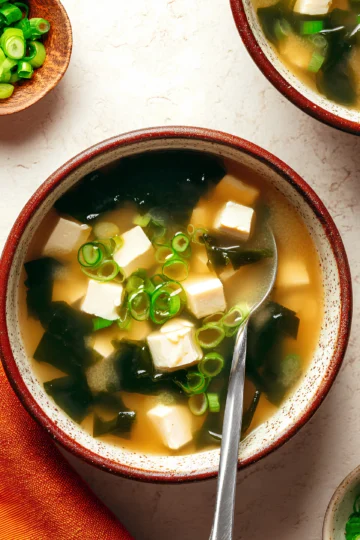 Tofu miso soup